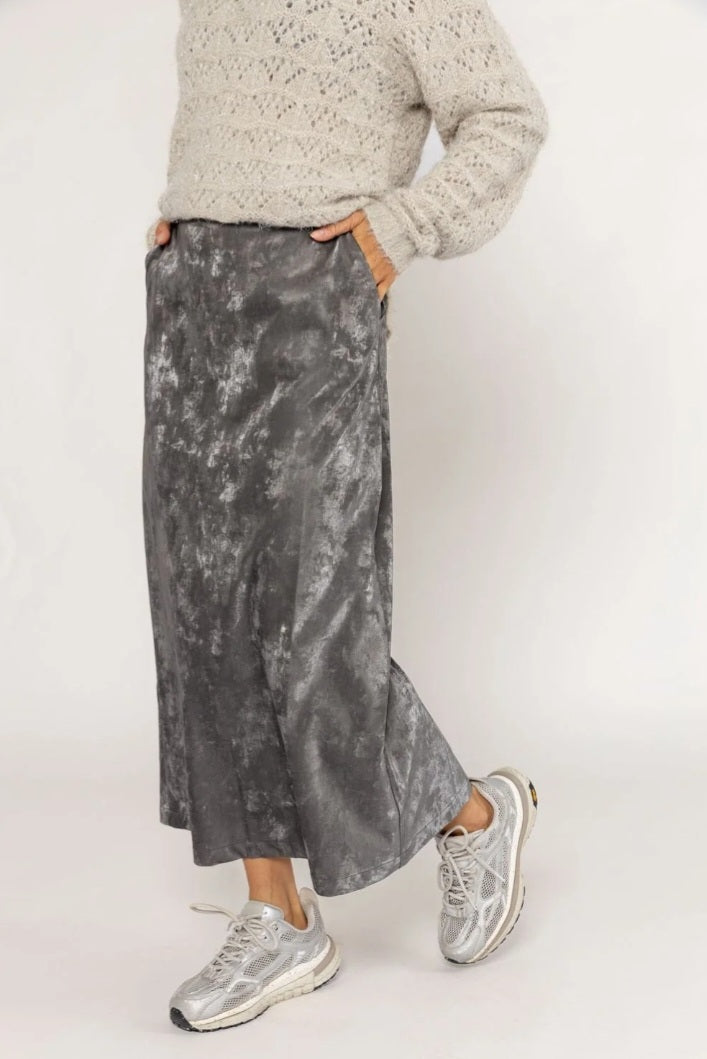 Skirt shiny 533101