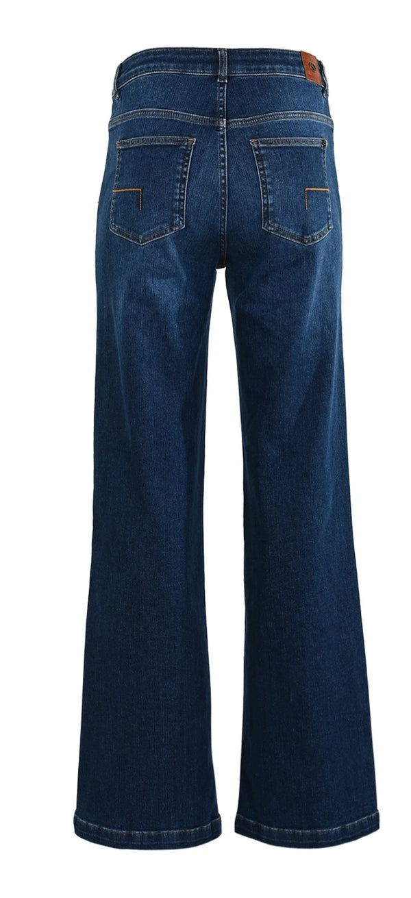 Bobby Jeans